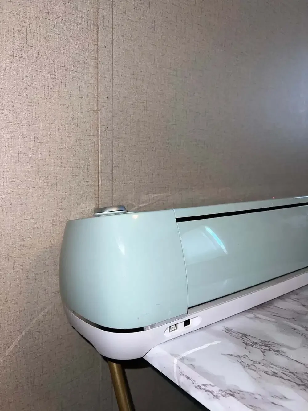 Cricut Explore Air 2 Smart Cutting Machine - Mint